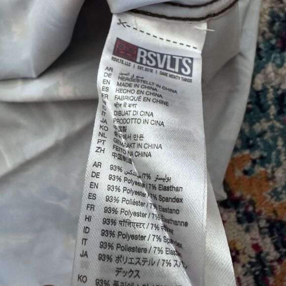 Star Wars RSVLTS Comic to the Darkside Button Down Shirt KUNUFLEX Size XS May 4‎ - Picture 9 of 9